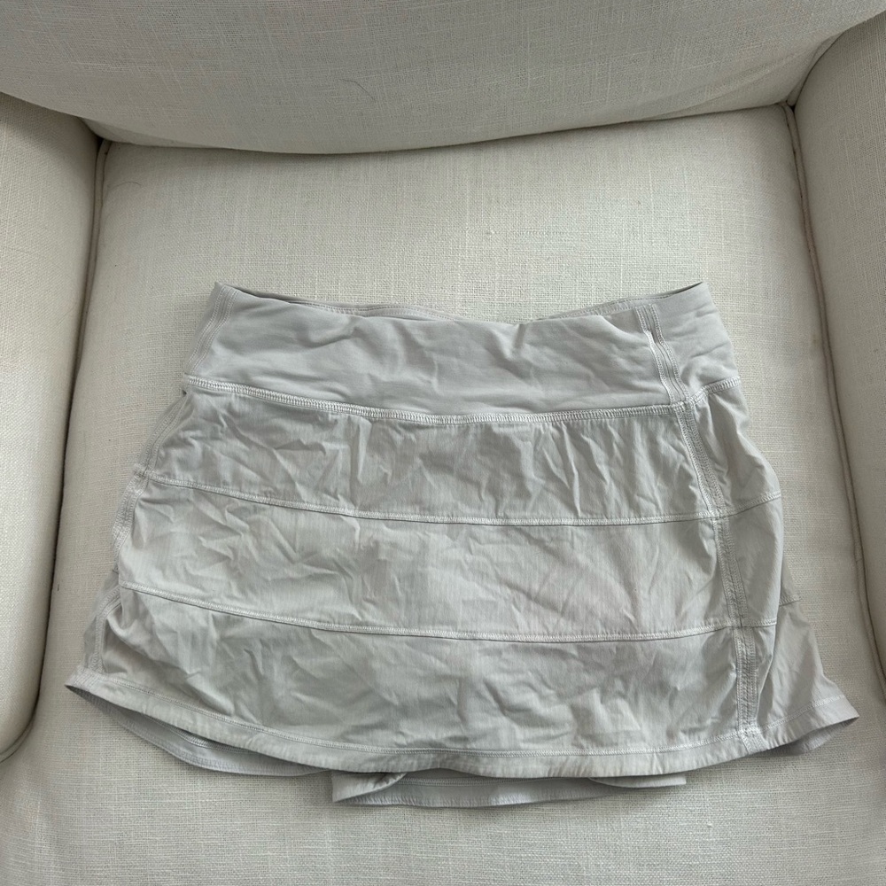 Lululemon white skirt size 4